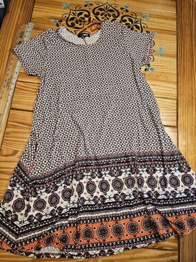Women's Printed Short Sleeve Border Hem Dress - Orange/Black